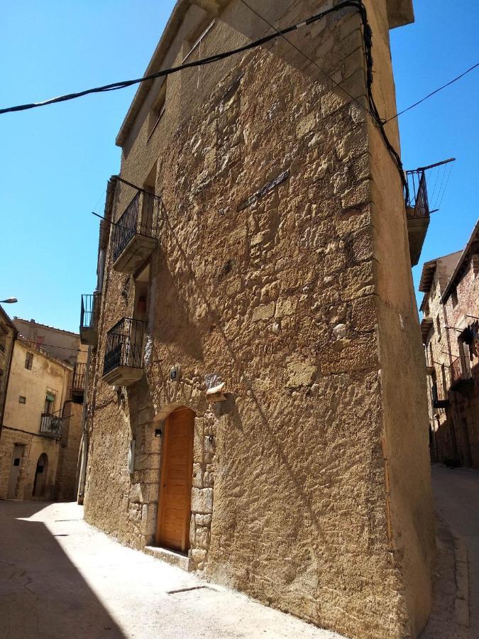 オルタ・ダ・サン・ジョアン Casa Del Pintorヴィラ エクステリア 写真